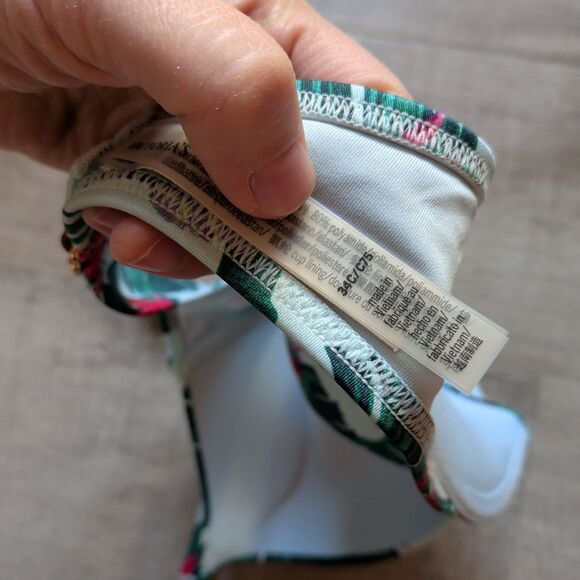 Victorias Secret Swim Tropical Bombshell Add-2-Cups Push Up Bikini Top 34C EUC - Picture 5 of 5
